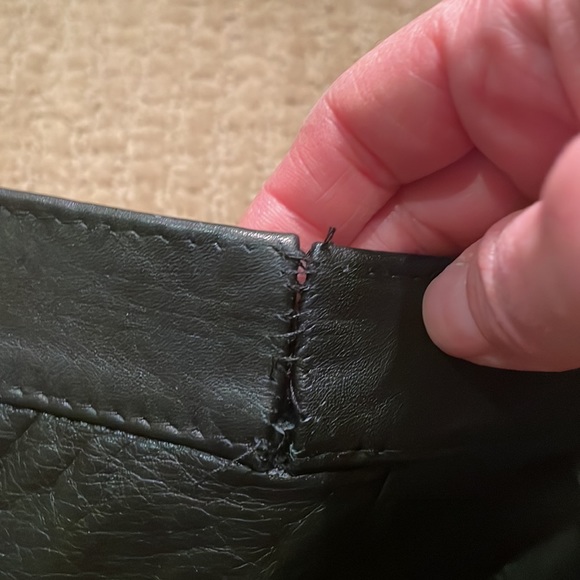 Vintage Mario Delfino leather pencil skirt - Picture 6 of 9